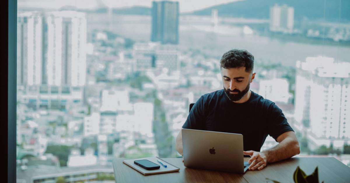 Laid off or Stuck? How Senior Professionals Can Reposition Their Careers