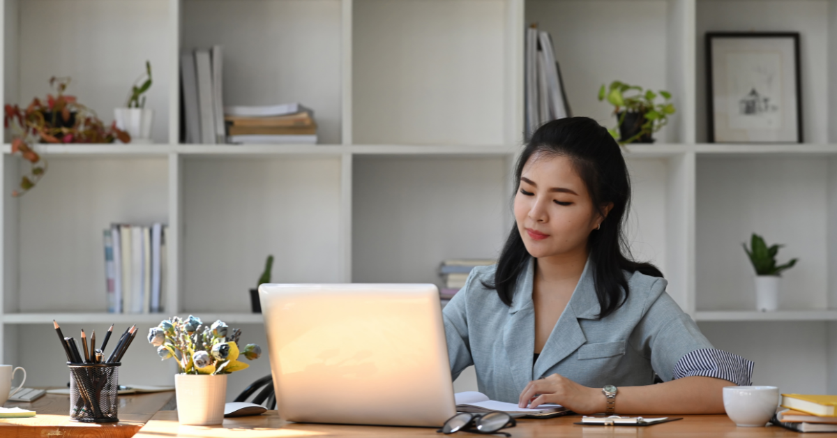 Email or Snail Mail? the Best Way to Thank Your Interviewer