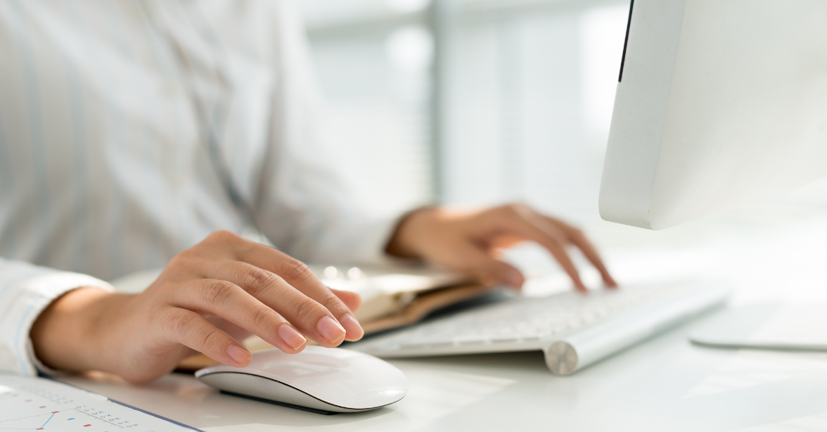 Updating Your Location and Contact Information on Linkedin - Resumespice Updating Your Location and Contact Information on Linkedin