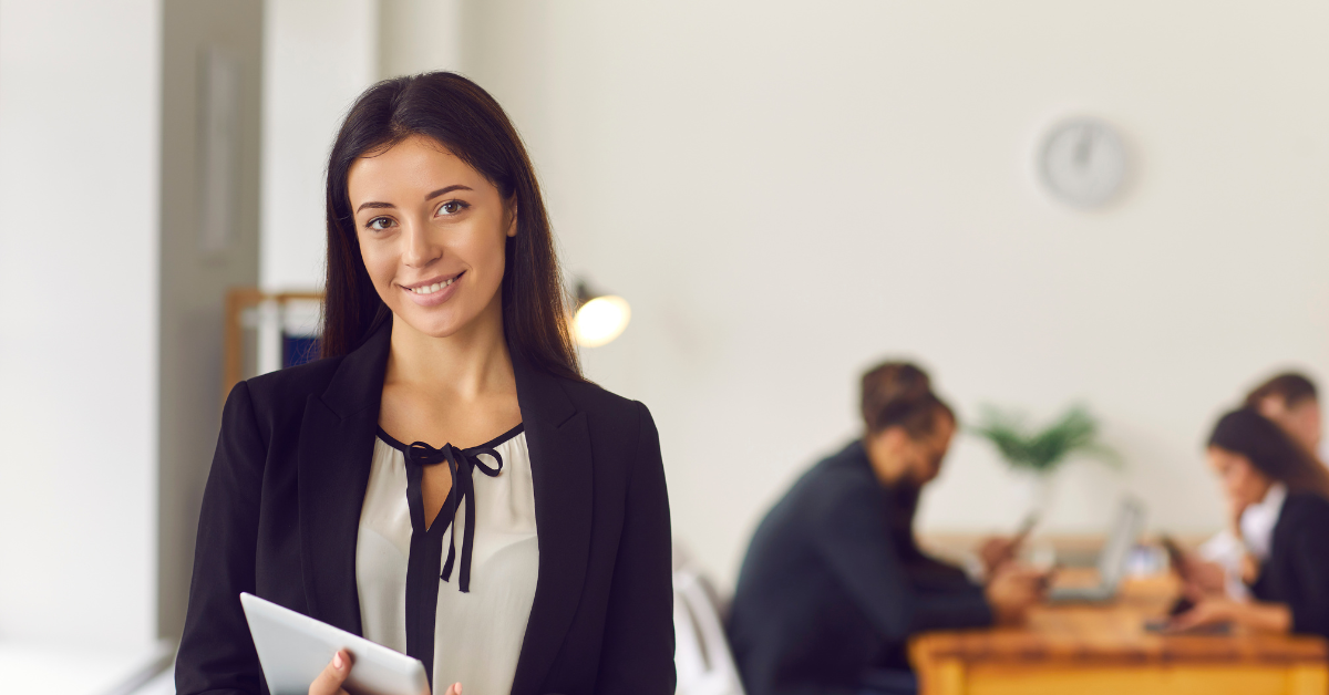 is This Job Right for You? when to Accept an Offer and when to Wait for a Perfect Fit